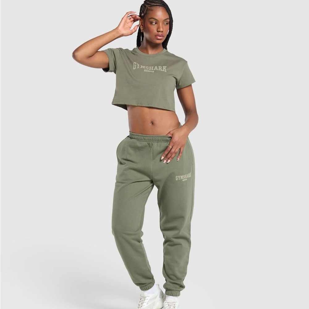 Gymshark Olive Green Women's Jogger Set